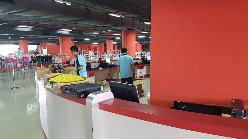 Multi counter POS rental setup